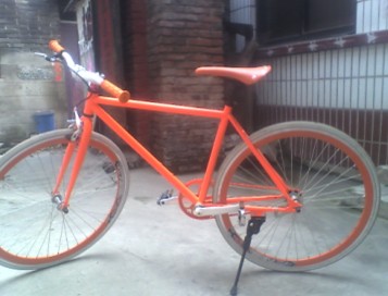 ����9�����������г�