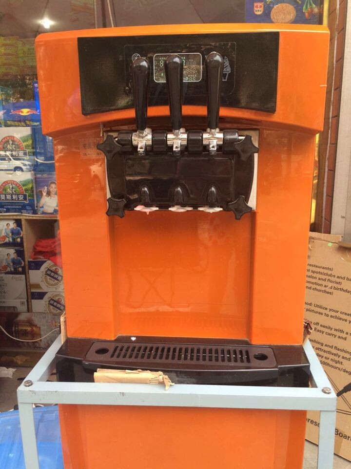 ���������������