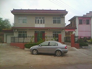 ��կ�Ӵ��ж���С¥����  �г��� 35��