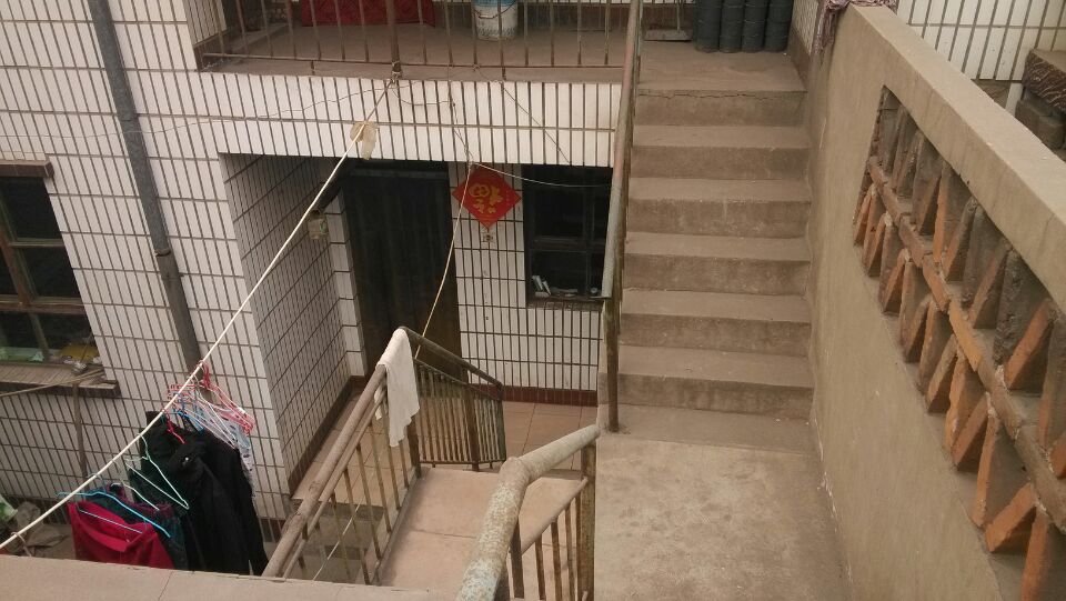 �»��������С�� 5��2��1�� 182�O