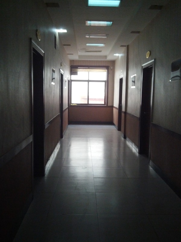 �Ͷ��ֶ���칫¥������