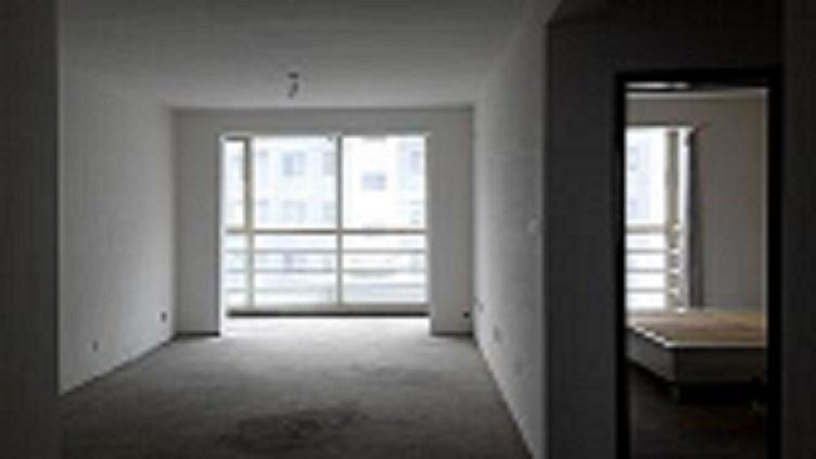 ��԰�´�2�Ҷ���һ���·�����