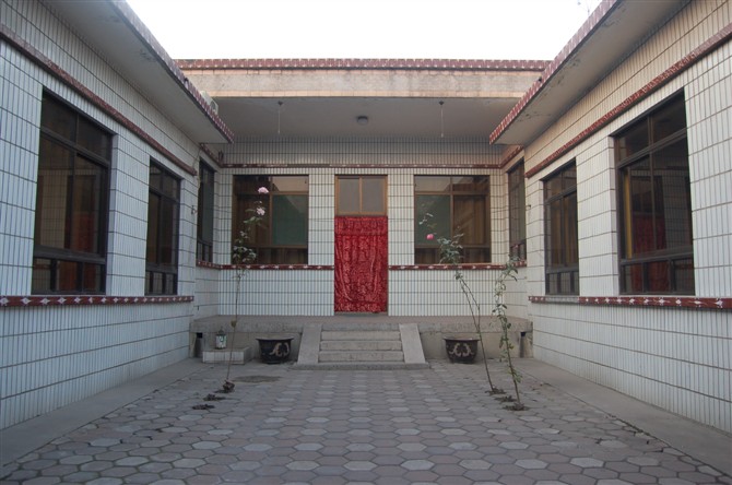 �䰲�и�ǿСѧ�����ļ�ƽ������