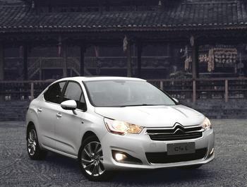 �䰲����ѩ����4S���н��Ƹ������ʡ�ǰ̨�Ӵ�