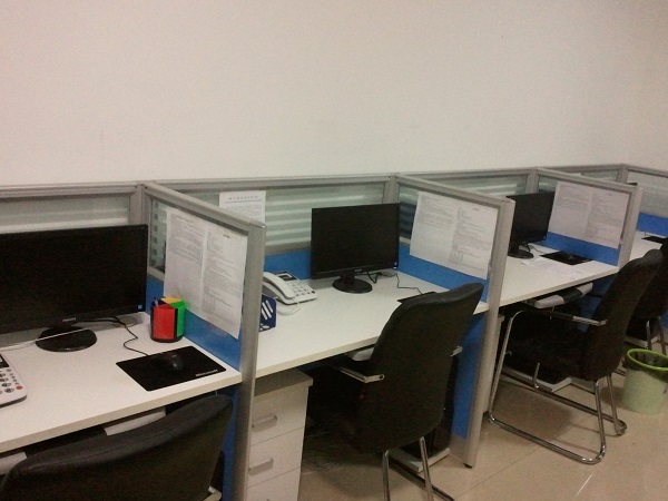 ��Ƹ����Ա�ͷ�