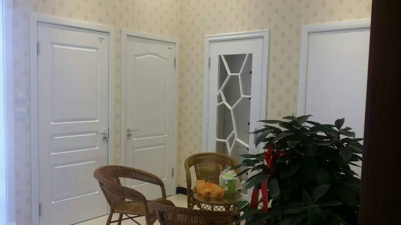 �ϻ����ĳ�����ľ����Ƹ����Ա��ҵ��Ա