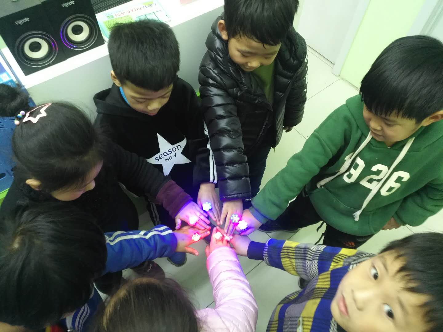 ��Ƹ��ͯ�س�������ʦ