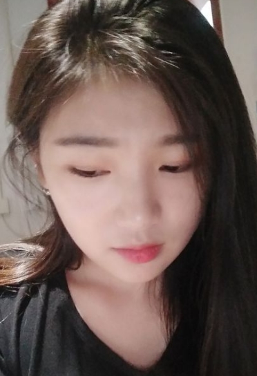 ���� Ů27 ���й���