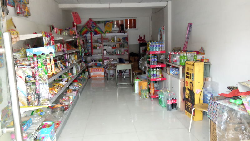 ���ж��ߵ����׶�԰¥�����г���