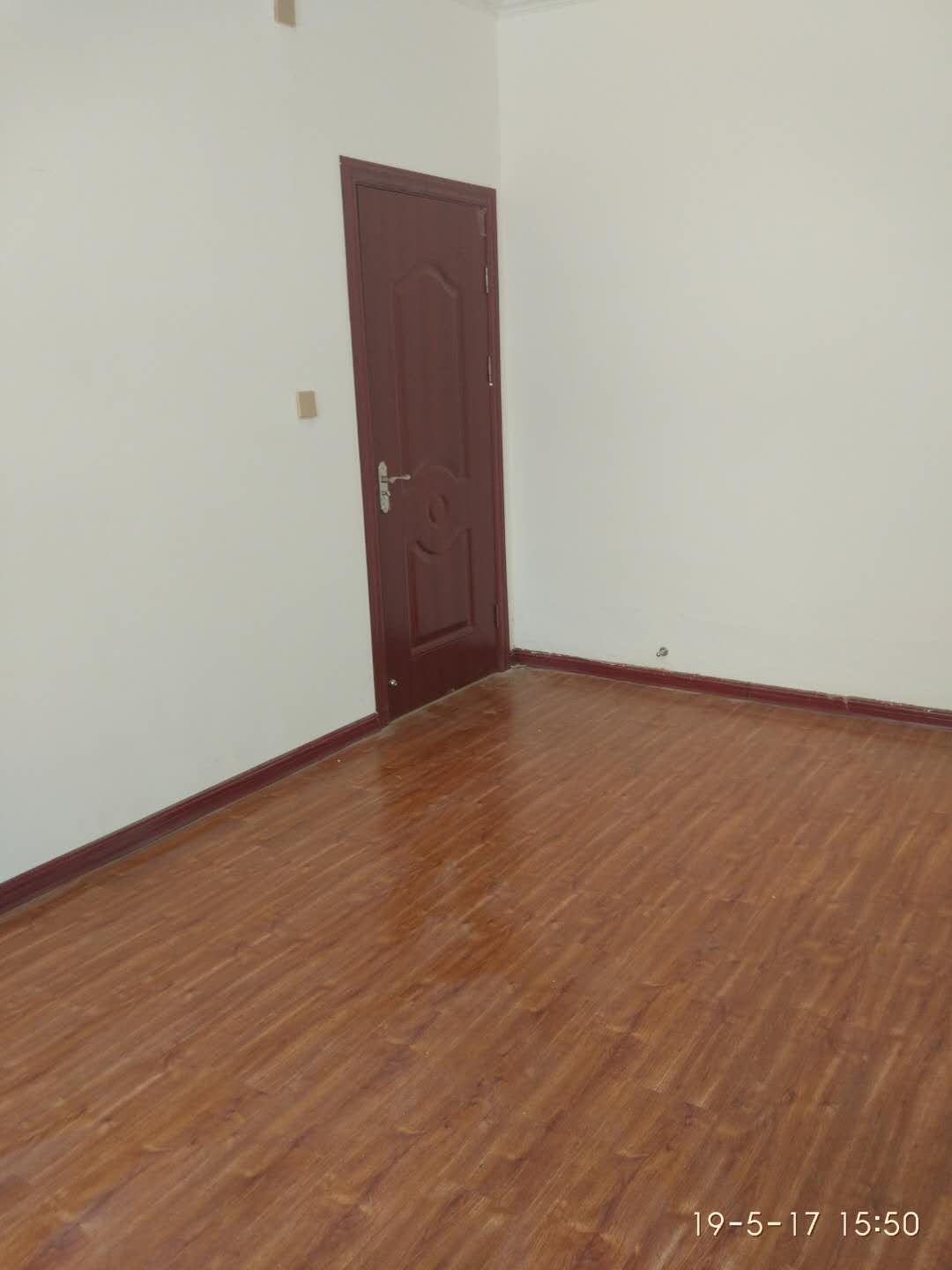 ������԰�ֵ�Ԫ¥