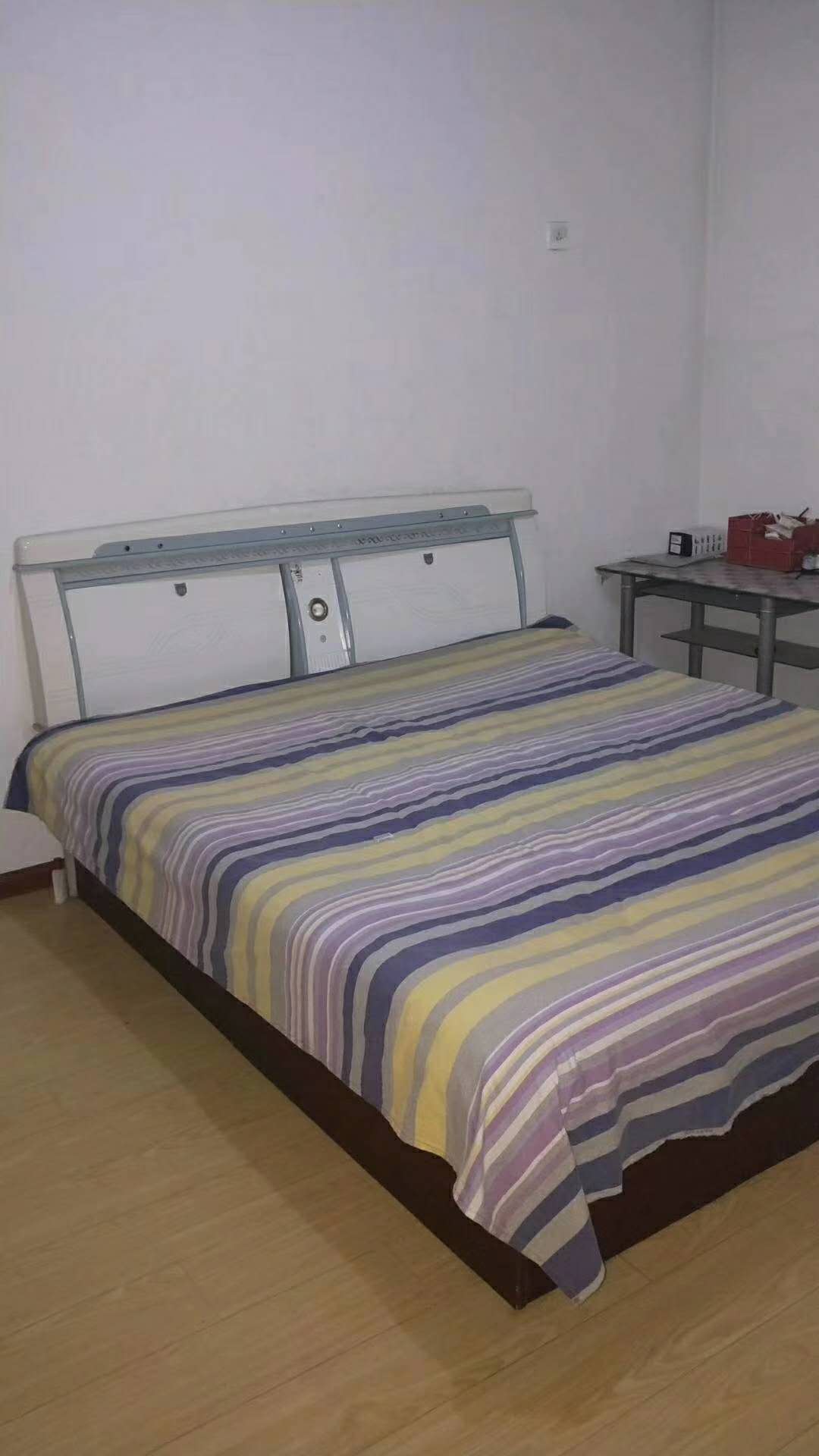 �䰲�л�վ�����Լ�����2�����ݳ���