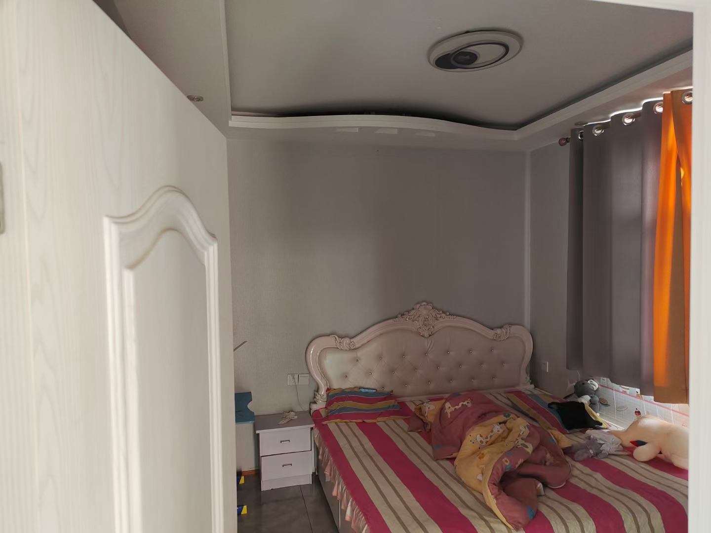 ��Էѧ��������һ��һ��һ��һ¥��Ժ����¥Ҳ����