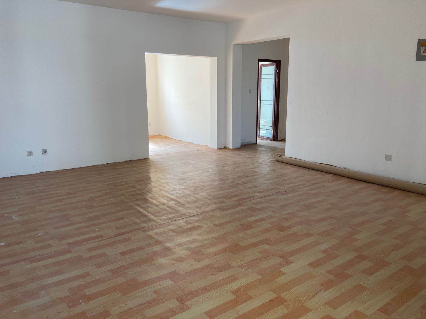 �䰲�㳡 �ַ����� ¥�ϣ���¡С���� 169ƽ�� 4���� ���� �ʺϰ칫